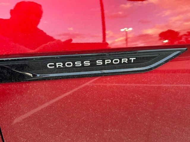 2023 Volkswagen Atlas Cross Sport 2.0T SEL R-Line Black 4MOTION - 23022171 - 10