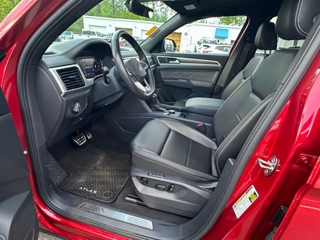2023 Volkswagen Atlas Cross Sport 2.0T SEL R-Line Black 4MOTION - 23022171 - 27