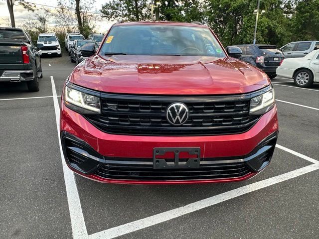 2023 Volkswagen Atlas Cross Sport 2.0T SEL R-Line Black 4MOTION - 23022171 - 8