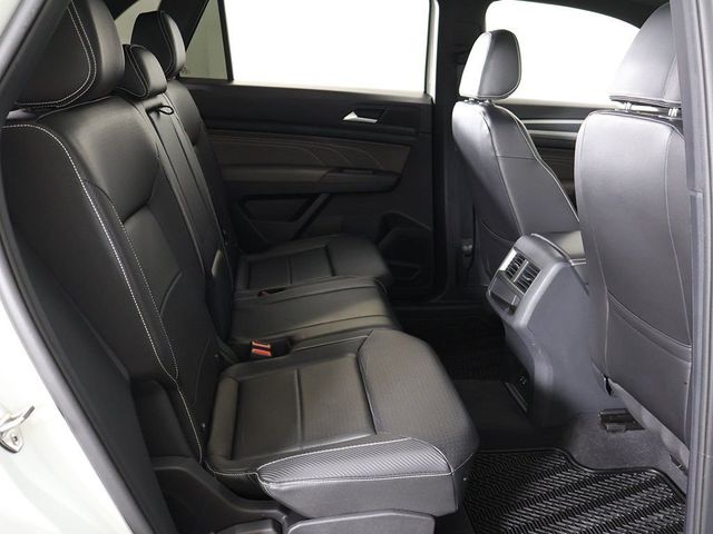 2023 Volkswagen Atlas Cross Sport 2.0T SEL R-Line Black 4MOTION - 23006955 - 38