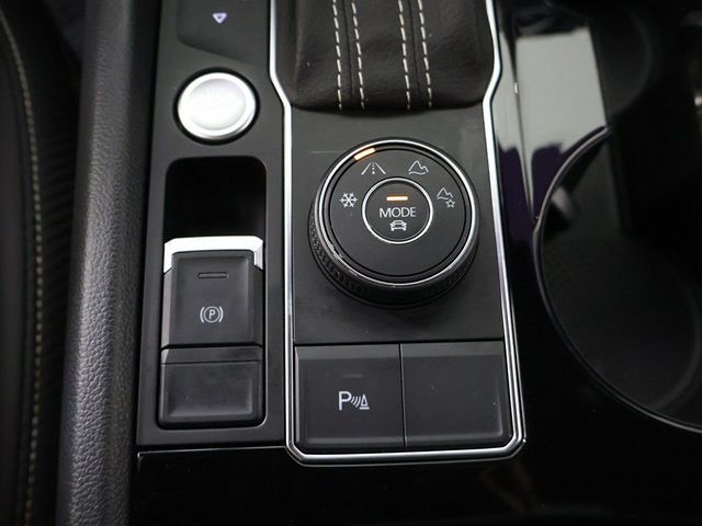 2023 Volkswagen Atlas Cross Sport 2.0T SEL R-Line Black 4MOTION - 23006955 - 55