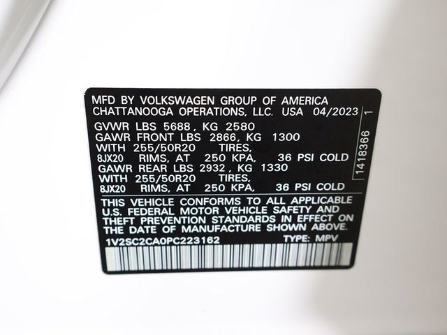 2023 Volkswagen Atlas Cross Sport 2.0T SEL R-Line Black 4MOTION - 23006955 - 56