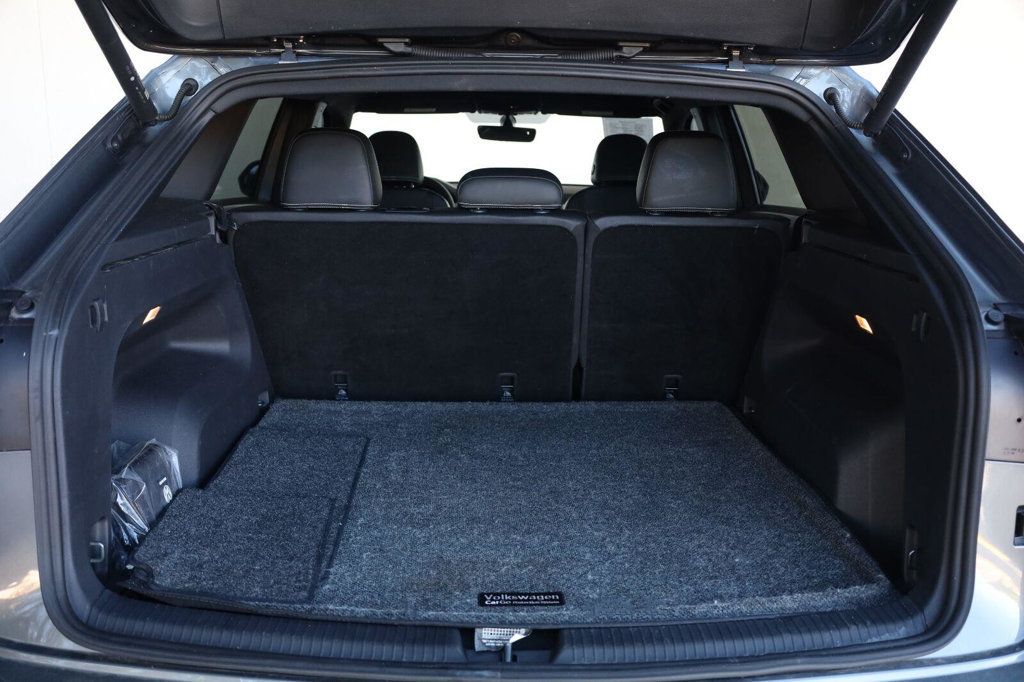 Volkswagen Atlas Cross Sport photo 13