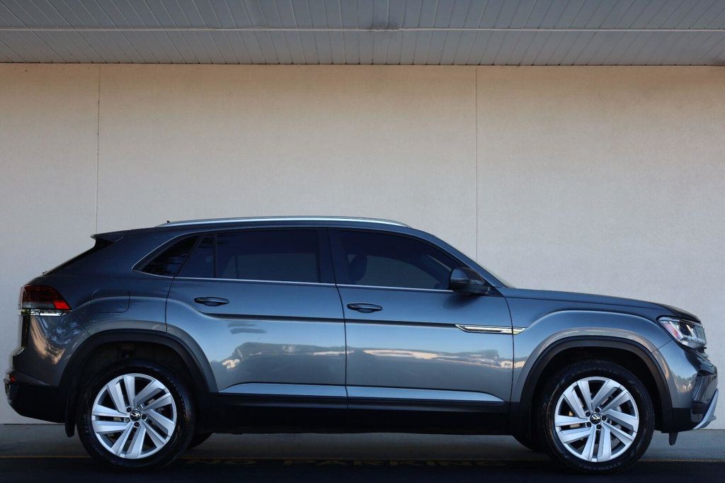 Volkswagen Atlas Cross Sport photo 2