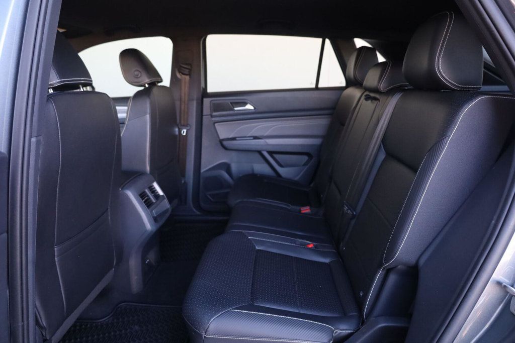 Volkswagen Atlas Cross Sport photo 21