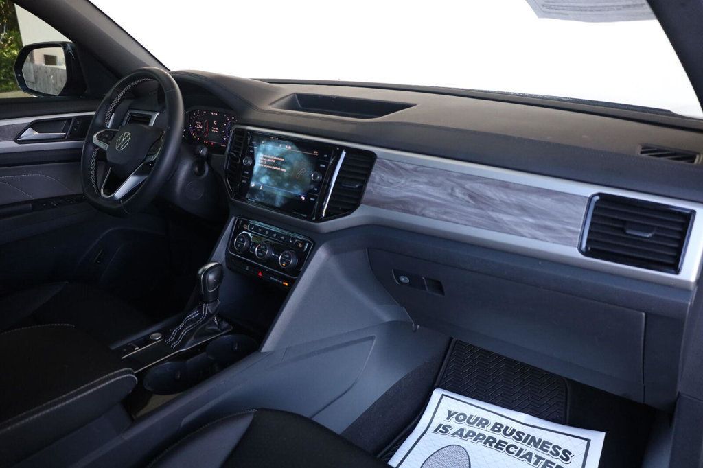 Volkswagen Atlas Cross Sport photo 29