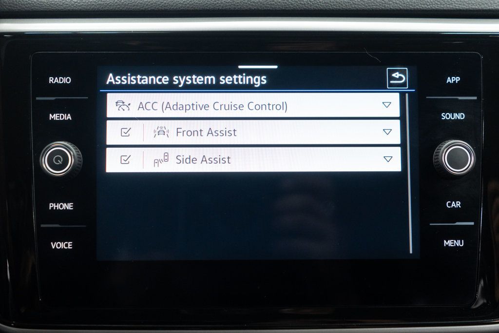 Volkswagen Atlas Cross Sport photo 25