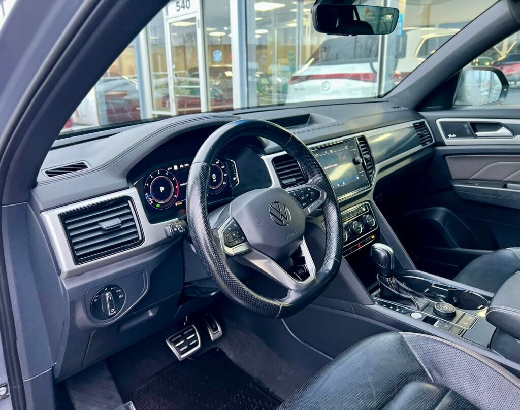 2023 Volkswagen Atlas Cross Sport 3.6L V6 SEL Premium R-Line 4MOTION - 22987273 - 9