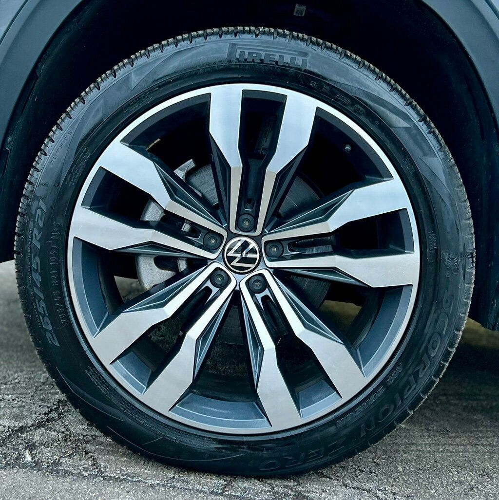 2023 Volkswagen Atlas Cross Sport 3.6L V6 SEL Premium R-Line 4MOTION - 22987273 - 27