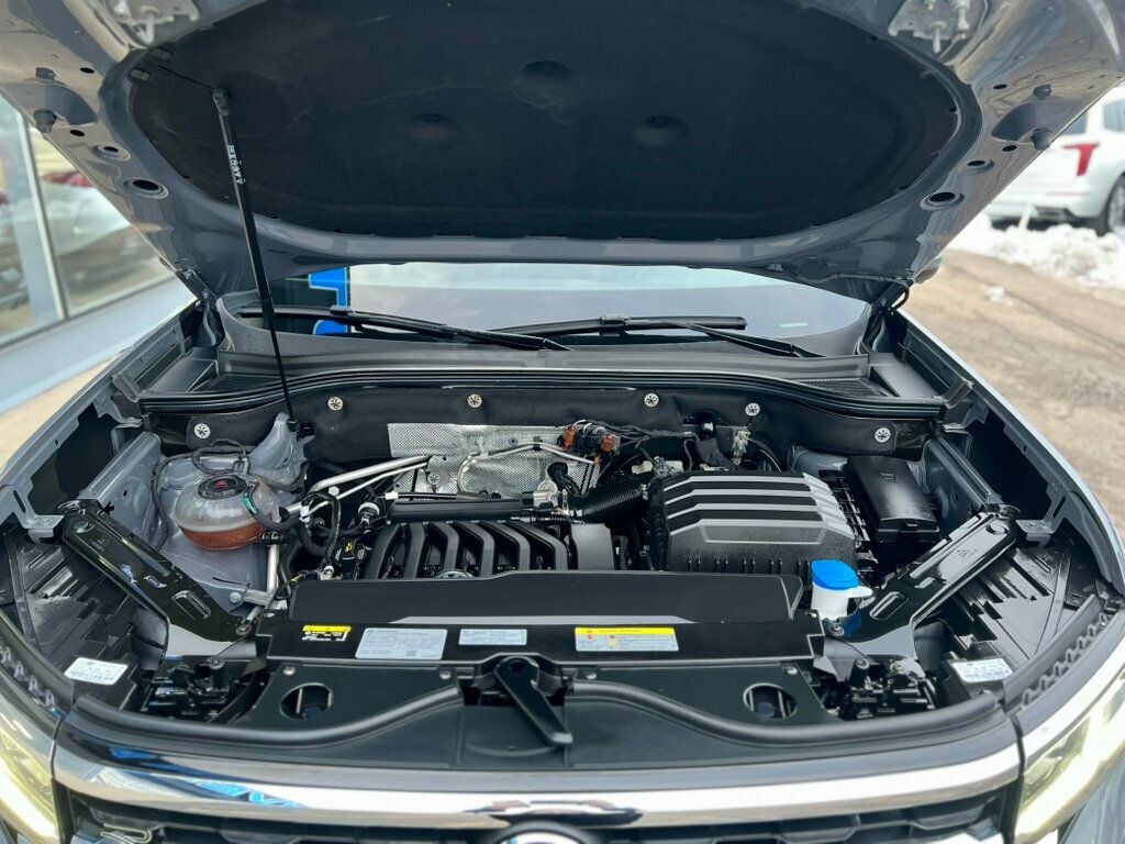 2023 Volkswagen Atlas Cross Sport 3.6L V6 SEL Premium R-Line 4MOTION - 22987273 - 6