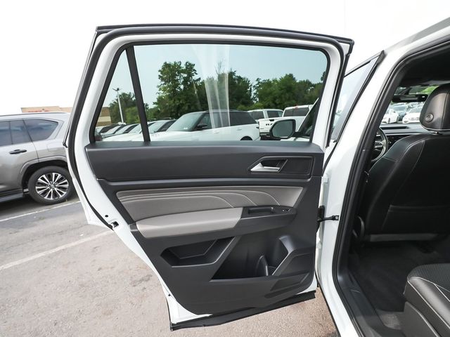 2023 Volkswagen Atlas Cross Sport 3.6L V6 SE w/Technology - 23077931 - 11