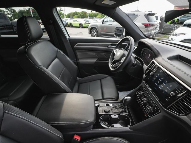 2023 Volkswagen Atlas Cross Sport 3.6L V6 SE w/Technology - 23077931 - 40