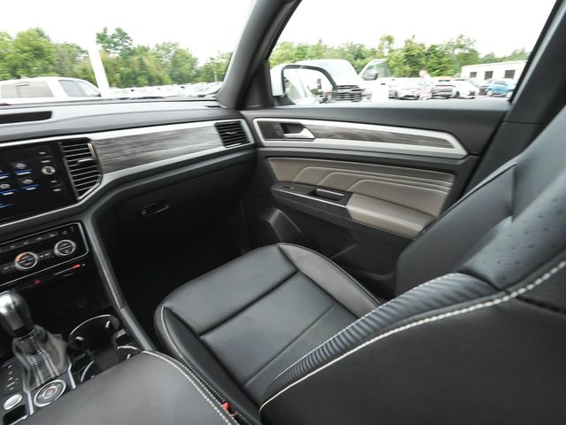 2023 Volkswagen Atlas Cross Sport 3.6L V6 SE w/Technology - 23077931 - 44