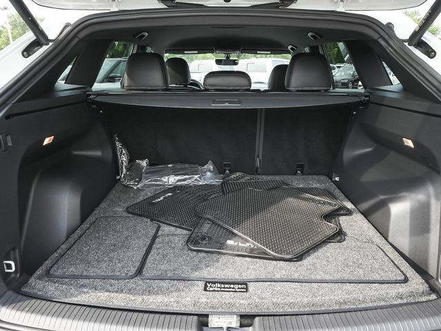 2023 Volkswagen Atlas Cross Sport 3.6L V6 SE w/Technology - 23077931 - 46