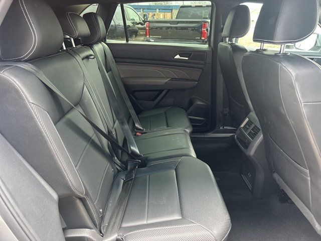 2023 Volkswagen Atlas Cross Sport 3.6L V6 SE w/Technology 4MOTION - 22978128 - 16