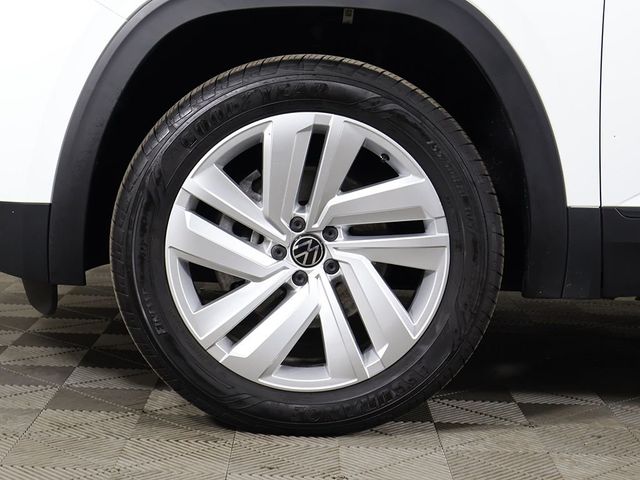 2023 Volkswagen Atlas Cross Sport 3.6L V6 SE w/Technology 4MOTION - 23030742 - 22