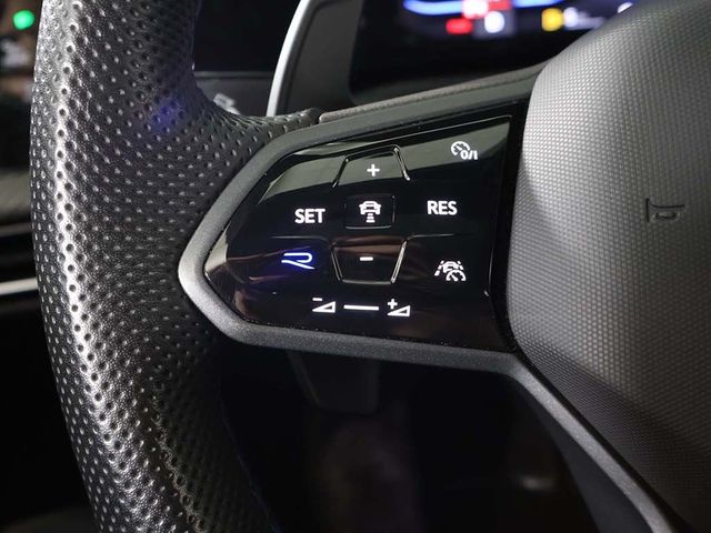 2023 Volkswagen Golf R 2.0T DSG - 23070357 - 46