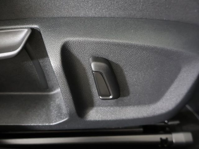2023 Volkswagen Golf R 2.0T DSG - 23074259 - 37