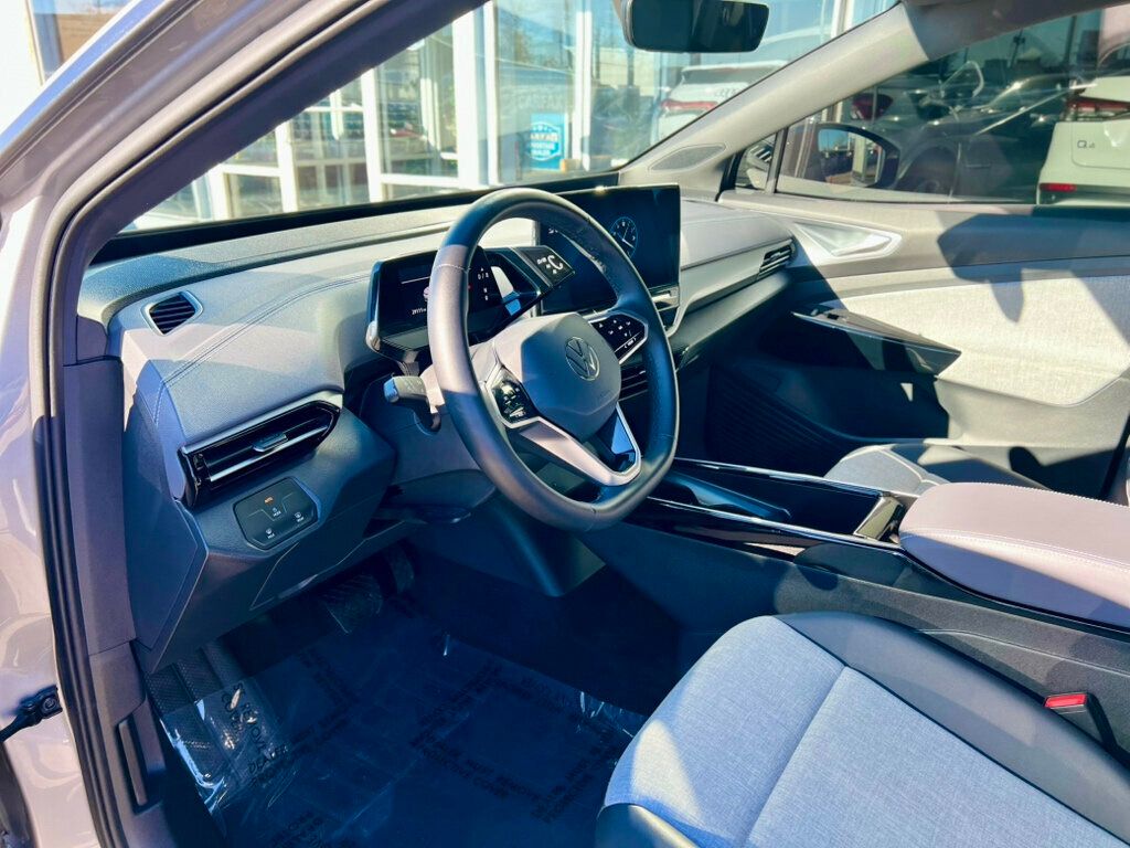 2023 Volkswagen ID.4 PRO - 22945769 - 11