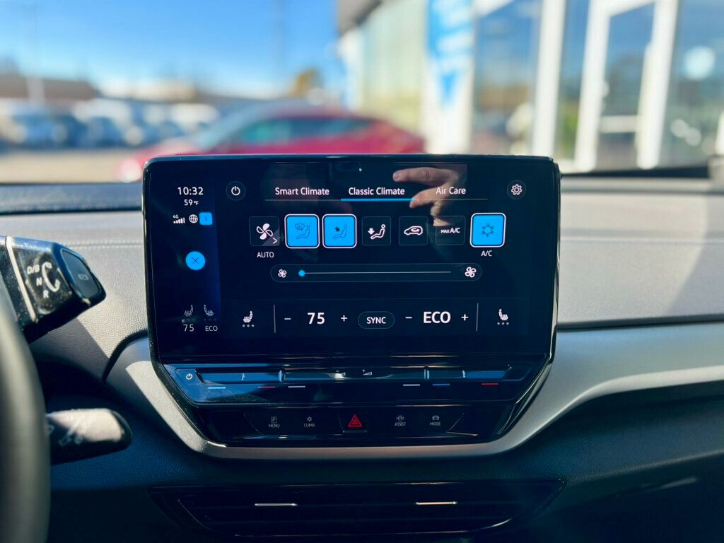 2023 Volkswagen ID.4 PRO - 22945769 - 20