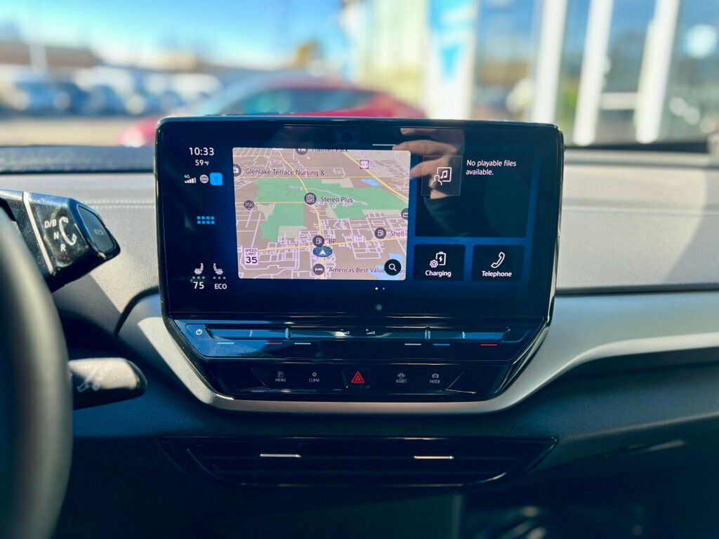 2023 Volkswagen ID.4 PRO - 22945769 - 23