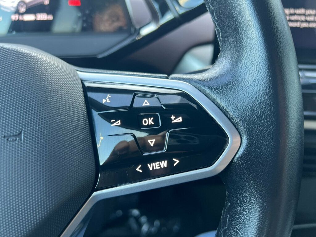 2023 Volkswagen ID.4 PRO - 23061235 - 16