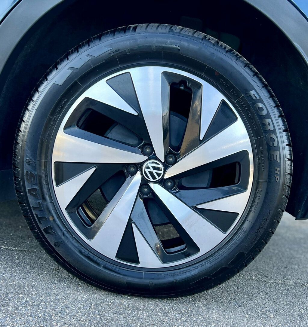 2023 Volkswagen ID.4 PRO - 23061235 - 24