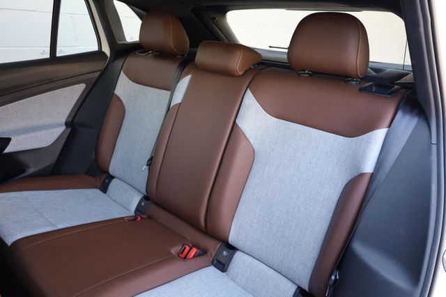 2023 Volkswagen ID.4 Pro - 23042939 - 19