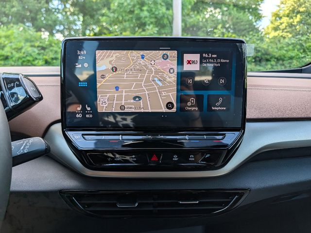 2023 Volkswagen ID.4 Pro - 23042975 - 25