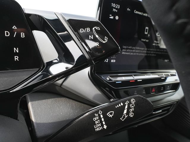 2023 Volkswagen ID.4 Pro - 23077982 - 24