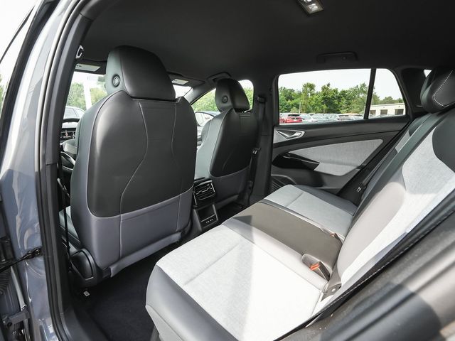 2023 Volkswagen ID.4 Pro - 23077982 - 32