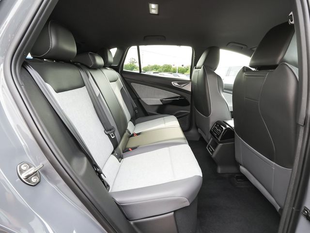 2023 Volkswagen ID.4 Pro - 23077982 - 35