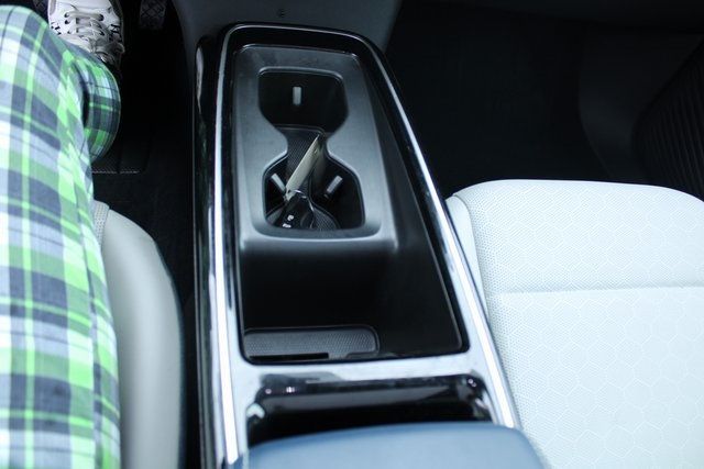 2023 Volkswagen ID.4 Pro S photo 22