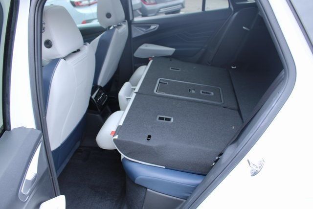 2023 Volkswagen ID.4 Pro S photo 26
