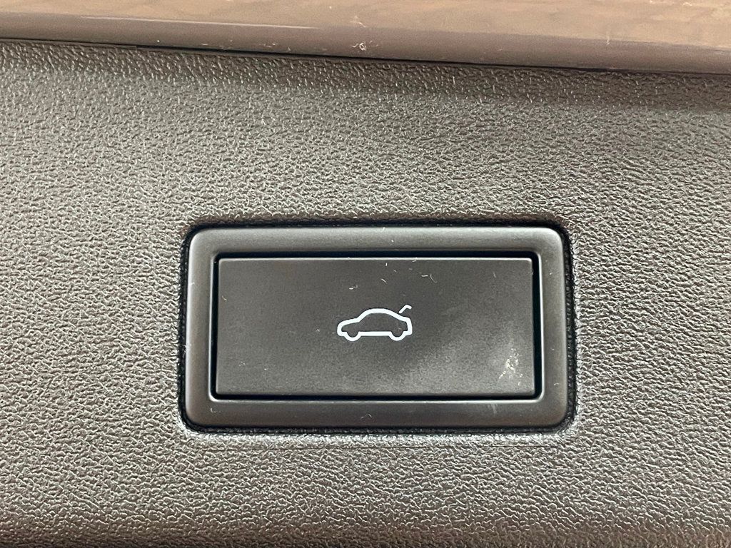 2023 Volkswagen ID.4 Pro S AWD - 22966149 - 17