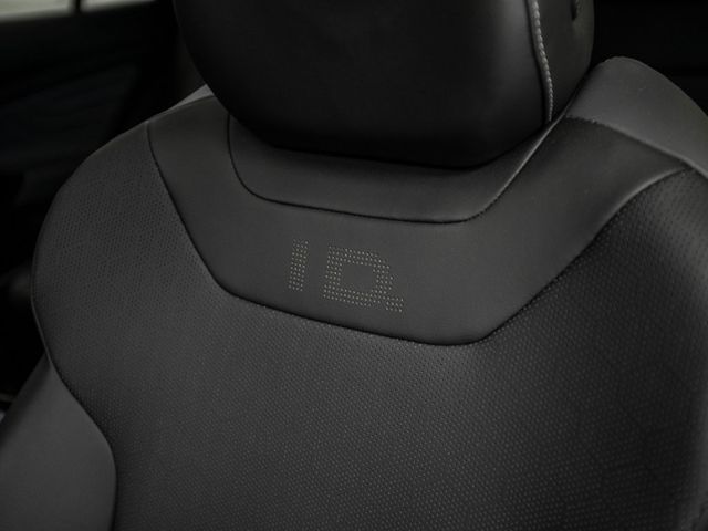 2023 Volkswagen ID.4 Pro S AWD - 22976344 - 21