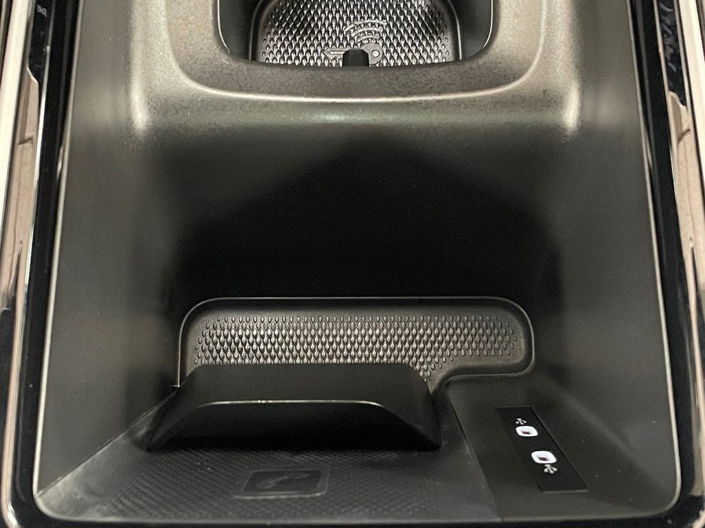 2023 Volkswagen ID.4 Pro S AWD w/SK On Battery - 22925476 - 31