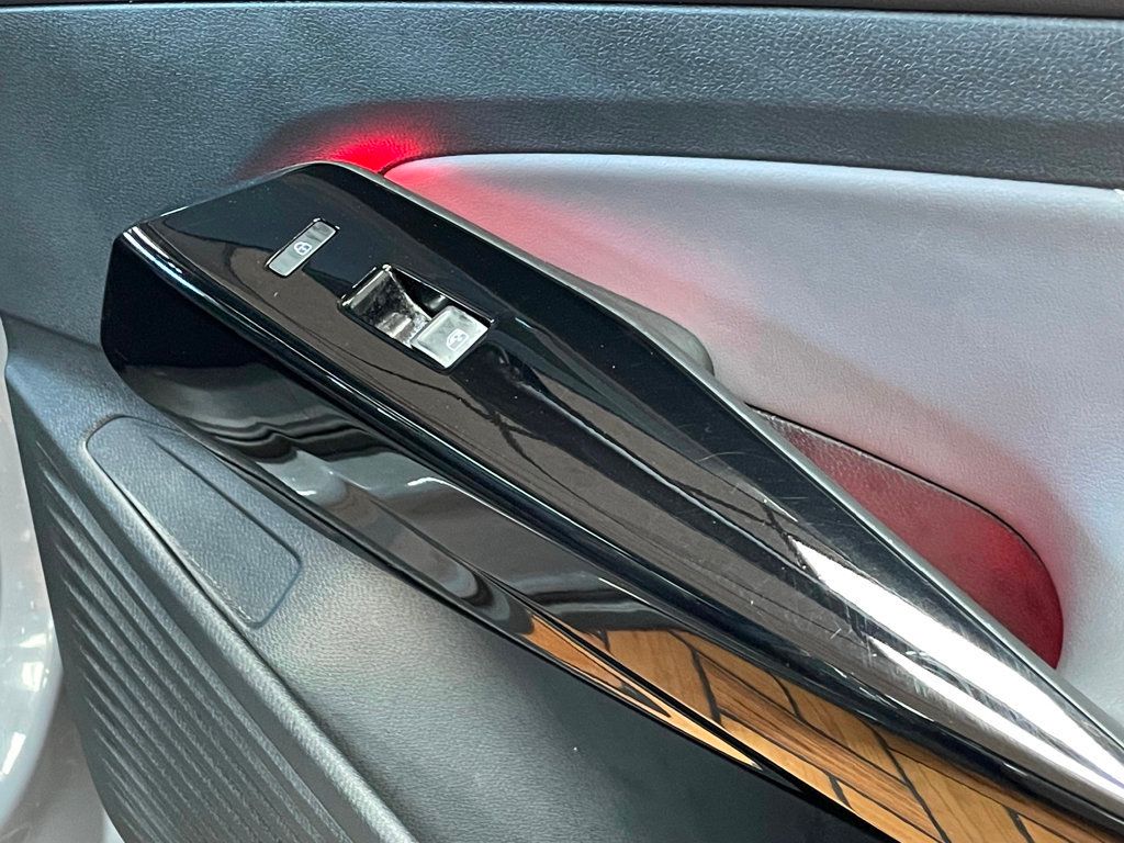 2023 Volkswagen ID.4 Pro S AWD w/SK On Battery - 22945377 - 32