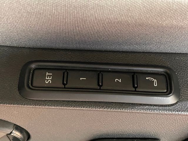 2023 Volkswagen ID.4 Pro S AWD w/SK On Battery - 22957269 - 13