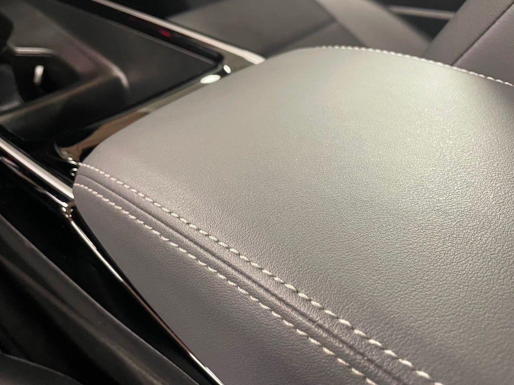 2023 Volkswagen ID.4 Pro S AWD w/SK On Battery - 22957269 - 32