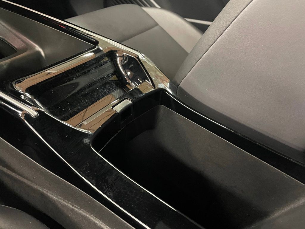 2023 Volkswagen ID.4 Pro S AWD w/SK On Battery - 22957269 - 33