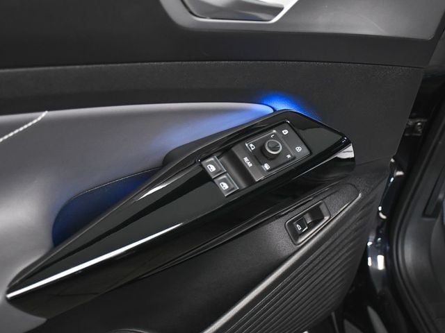 2023 Volkswagen ID.4 Pro S Plus - 23003064 - 9