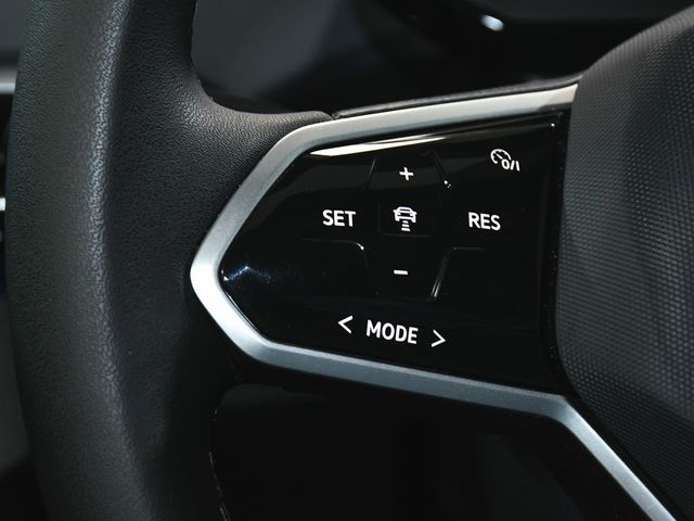2023 Volkswagen ID.4 Pro S Plus - 23003064 - 32