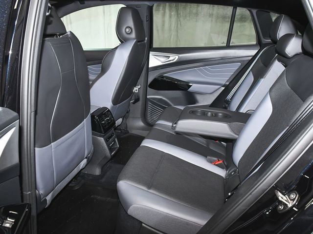 2023 Volkswagen ID.4 Pro S Plus - 23003064 - 47
