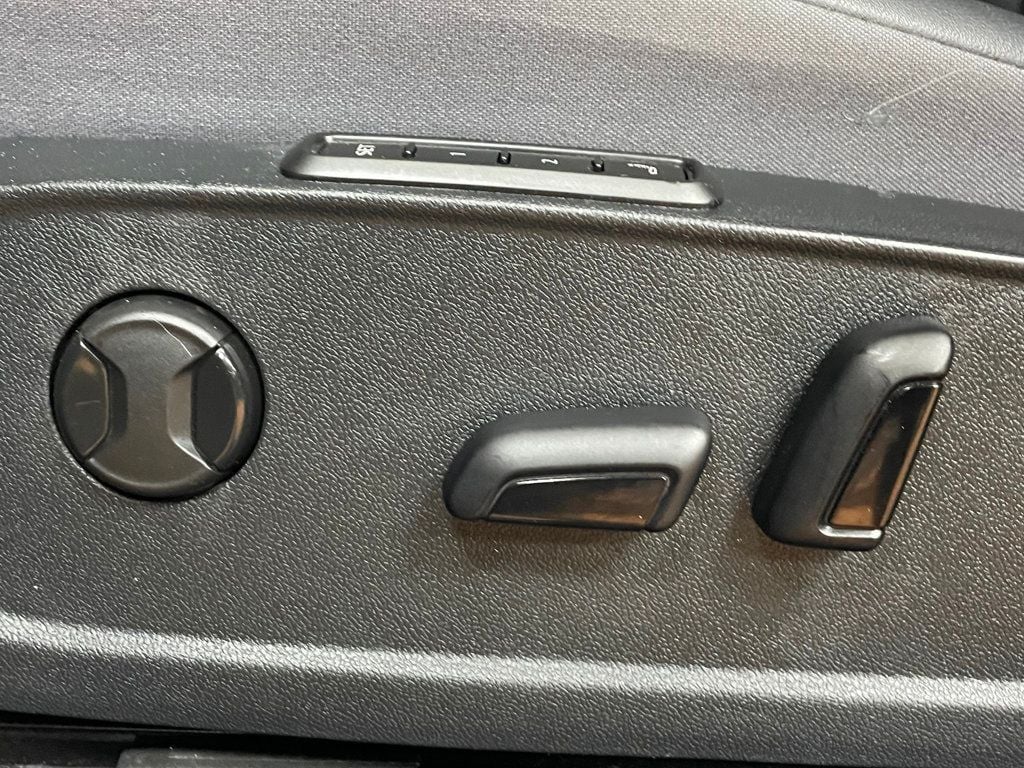 2023 Volkswagen ID.4 Pro S Plus AWD - 22946146 - 12