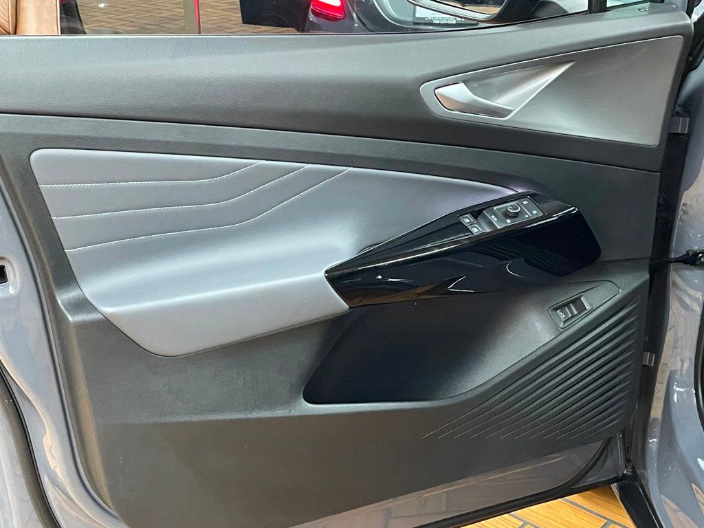 2023 Volkswagen ID.4 Pro S Plus AWD - 22946146 - 15