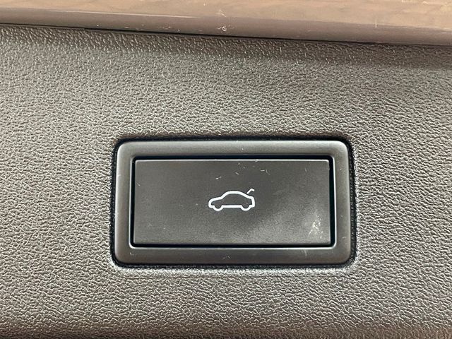 2023 Volkswagen ID.4 Pro S Plus AWD - 22966149 - 17