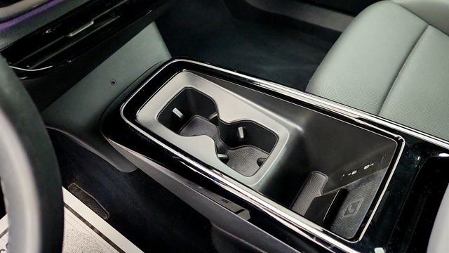 2023 Volkswagen ID.4 Pro S Plus AWD w/SK On Battery & VW Sound - 23008350 - 16