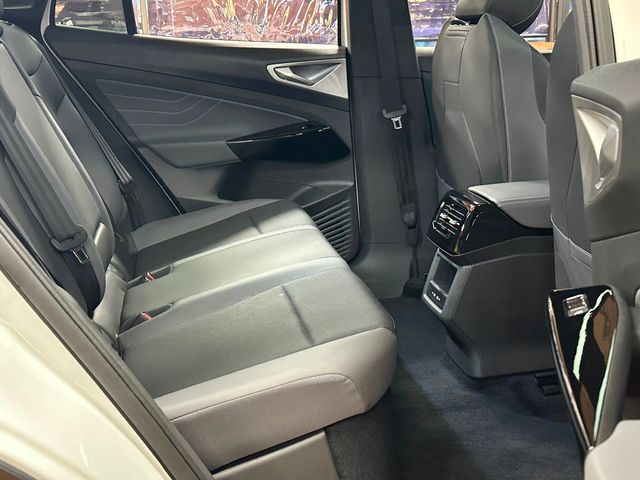 2023 Volkswagen ID.4 Pro S RWD - 22934310 - 24