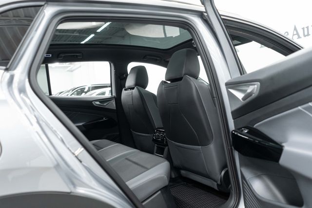 2023 Volkswagen ID.4 Pro S RWD - 23039781 - 11